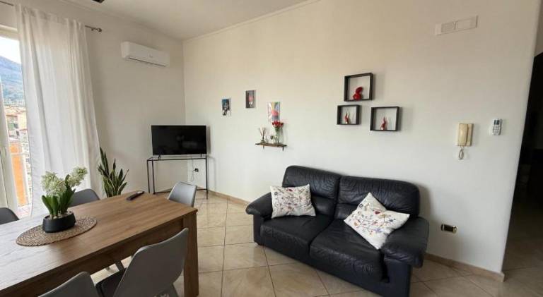House with 2 rooms for 5 persons — photo 2