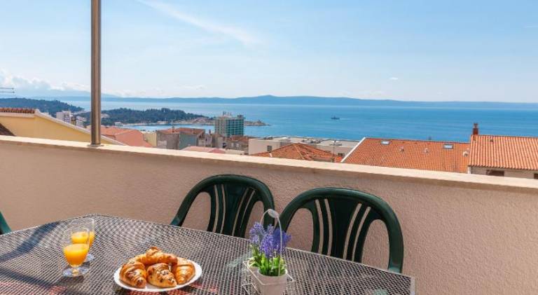 Holiday apartment with barbeque & terrace — photo 4