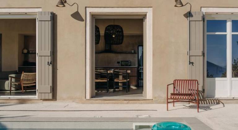 Villa with garden, private pool & terrace | Perfect for remote work — photo 3
