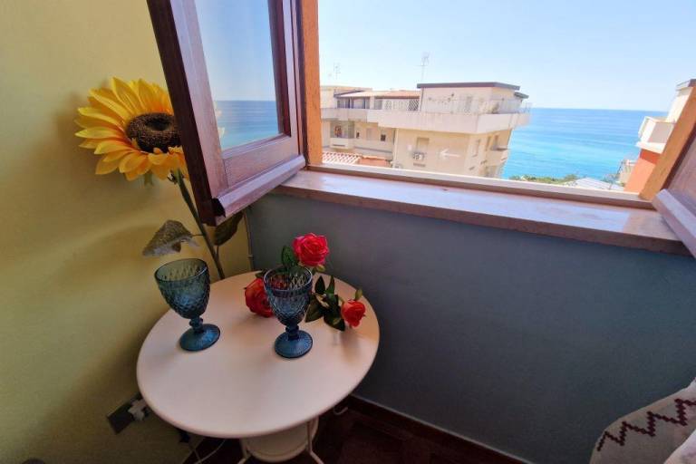 Gaia Apartment with Sea View, 350m from the white beach of Tropea — photo 4