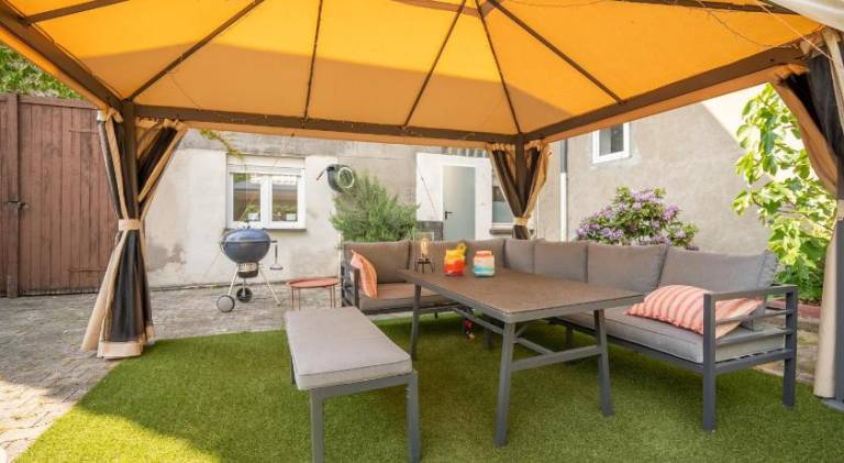Spacious rental apartment | Pets are welcome — photo 2