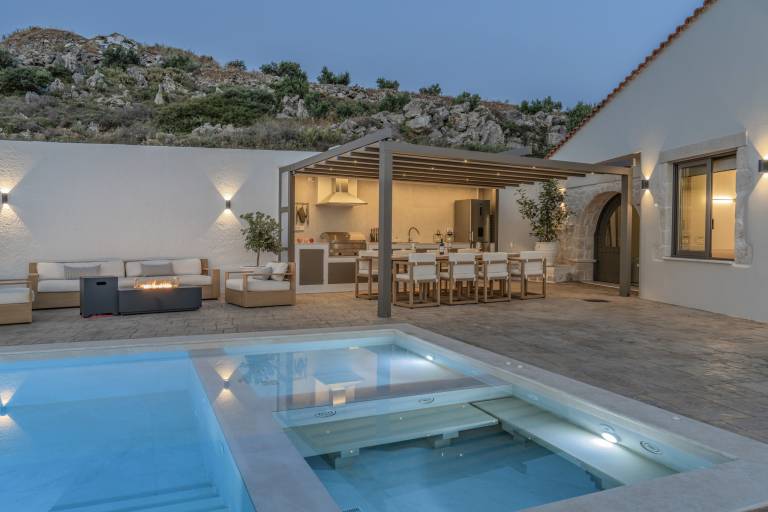 Luxury Villa Maximus - With Private Heated Pool — photo 3
