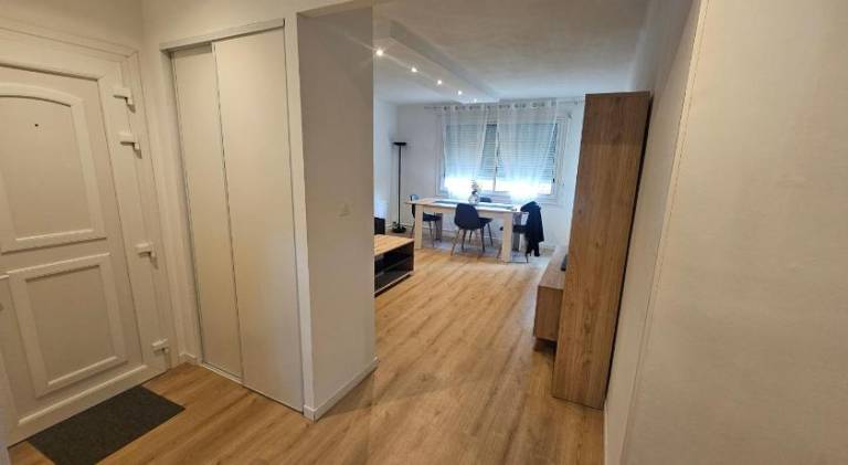 Apartment with 2 rooms for 6 persons — photo 2