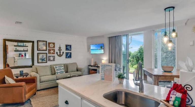 Lovely house with pool | Pets allowed — photo 2