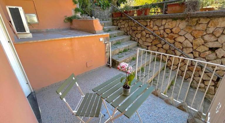 Rental apartment with 2 rooms for 4 persons — photo 3
