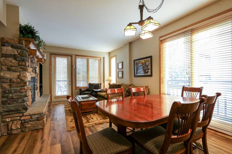 Condo with heated pool, sauna & terrace — photo 2