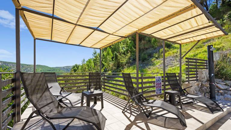 Charming villa with pool, garden & BBQ | Dogs allowed — photo 4
