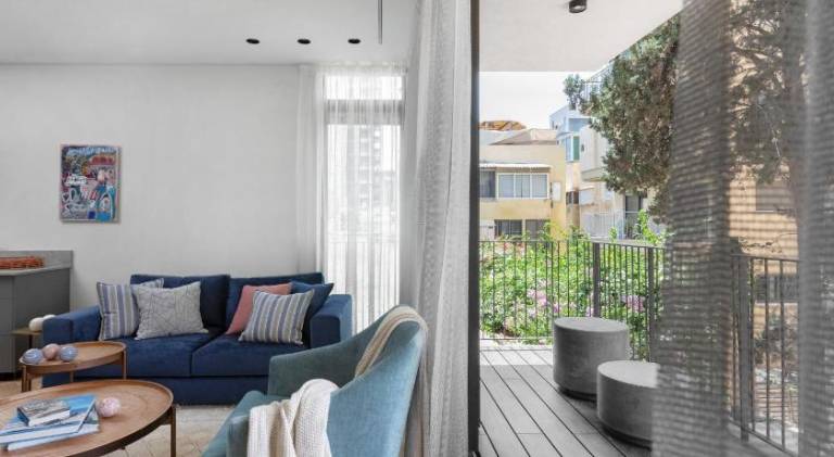 Apartment with patio | Close to Neve Tzedek — photo 2