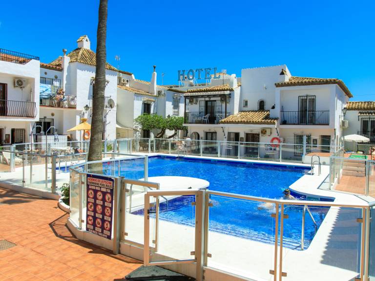 Ferienhaus in Nerja für max. 4 Personen, Ferienhaus in Nerja für max. 4 Personen,