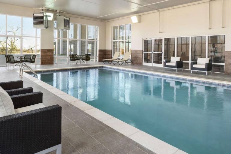 Hampton Inn Lawrence — photo 2