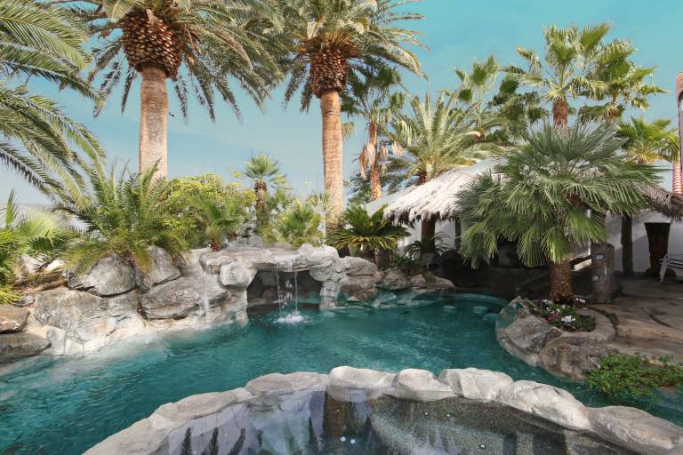 House Paradise