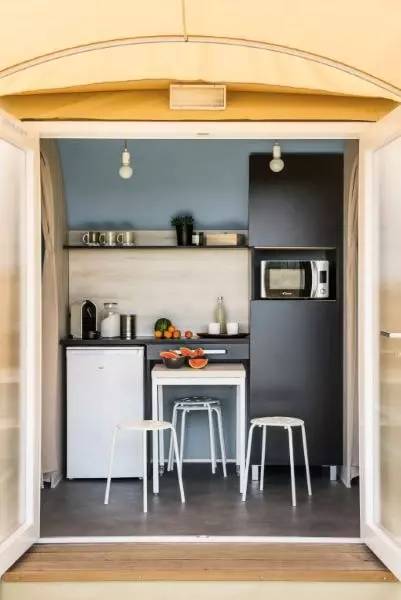 Wonderful mobile home with yard, BBQ & terrace | Pet-friendly — photo 4