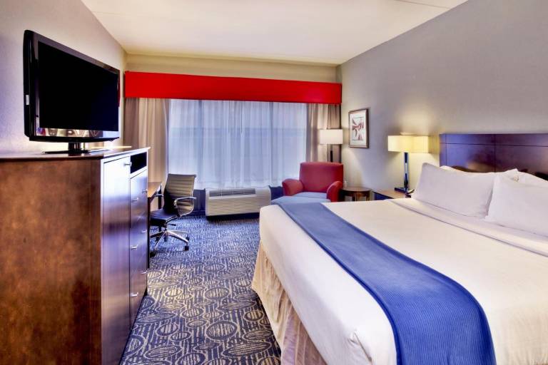 Sleep Inn & Suites Tulsa Central I-44 — photo 2