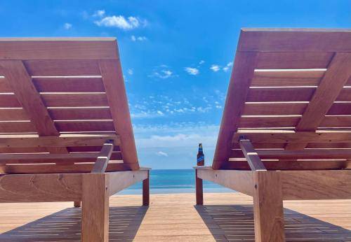 Spacious LockOff Room with Rooftop & Infinity Pool in Puerto Morelos