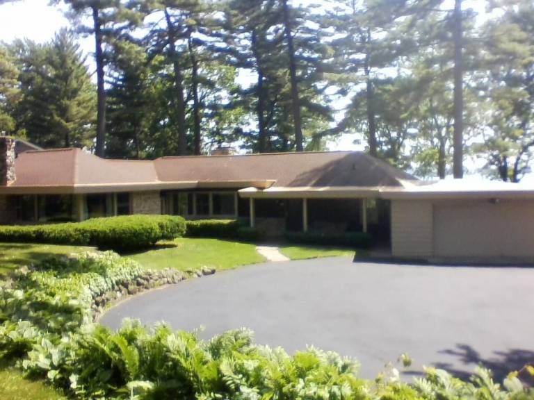 House Green Lake