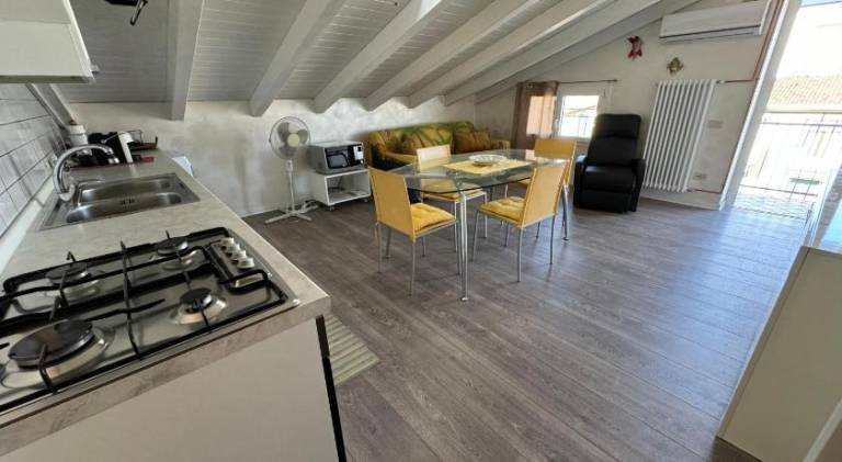 Holiday apartment with 2 rooms for 7 persons in Jesolo