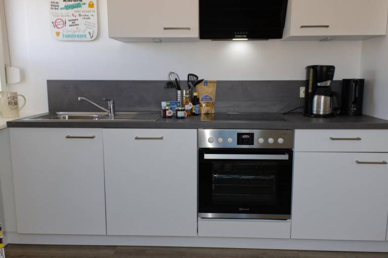 Rental apartment with 3 rooms for 4 persons — photo 4