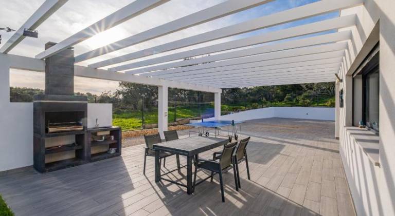 Fully equipped nice villa with patio, garden & private pool | Pets are welcome — photo 4
