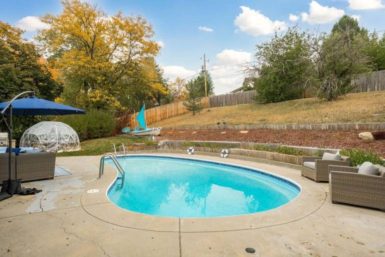 House  Wheat Ridge