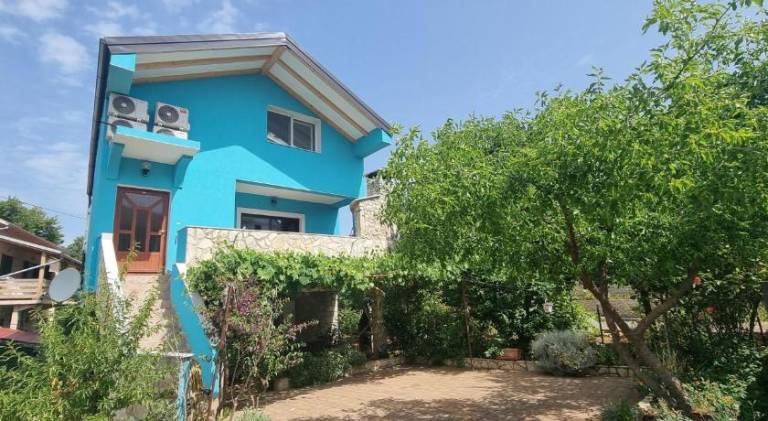 Holiday apartment with 2 rooms for 4 persons in Mali Losinj