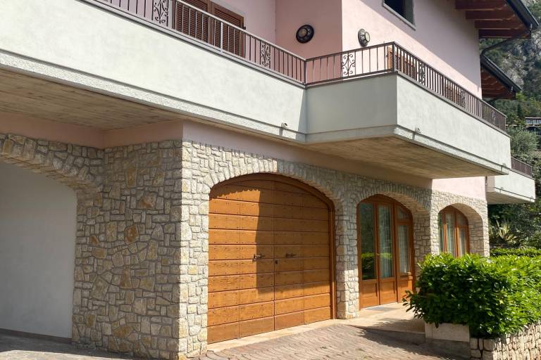 Fully equipped lovely holiday apartment with pool & garden | Sea view | Beach nearby | Dogs allowed — photo 2