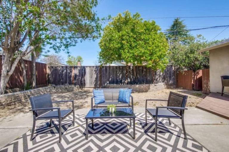 House Sunnyvale
