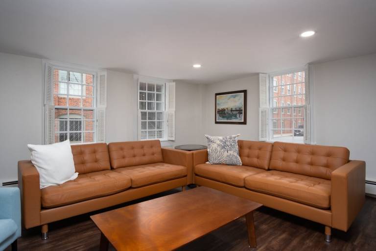 Apartment  Stonington