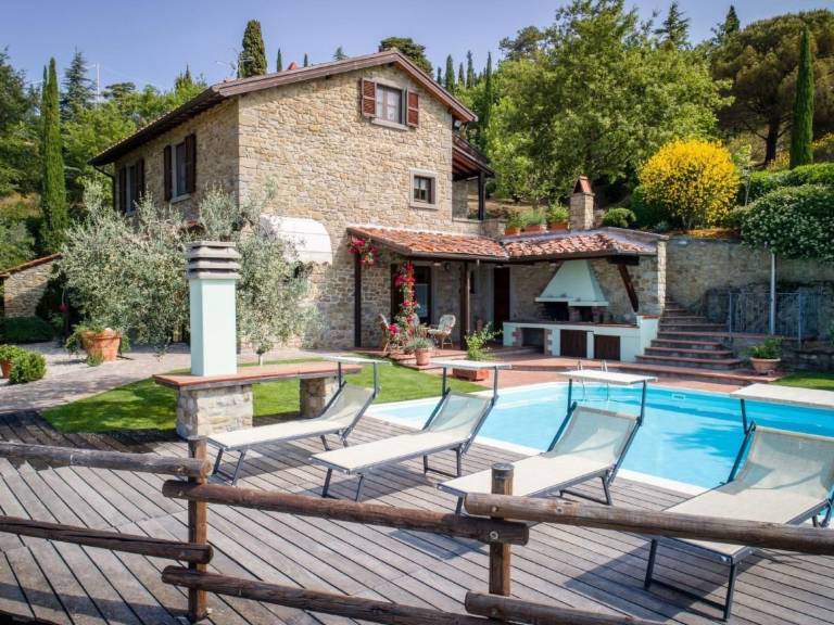 Vacation home with BBQ in Castiglion Fiorentino