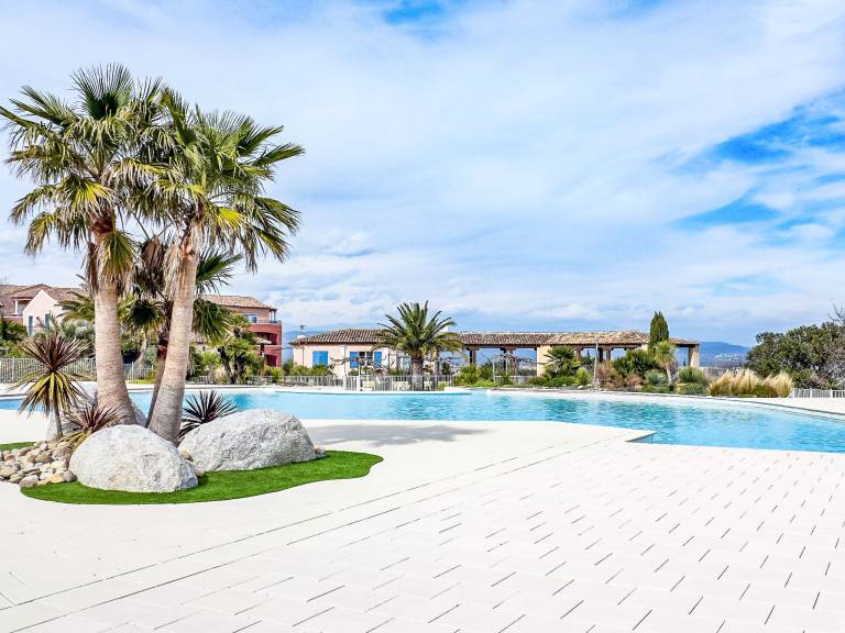 Ferienwohnung in Roquebrune-sur-Argens für max. 4 Personen, Ferienwohnung in Roquebrune-sur-Argens für max. 4 Personen,