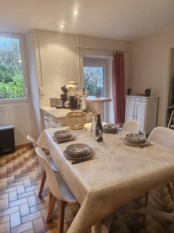 Gite with barbeque & garden | Mountain view — photo 5