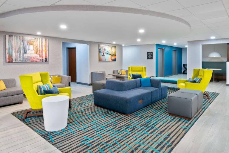Hampton Inn Salisbury — photo 2