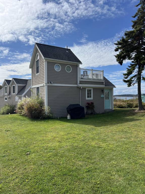 Cabin Harpswell