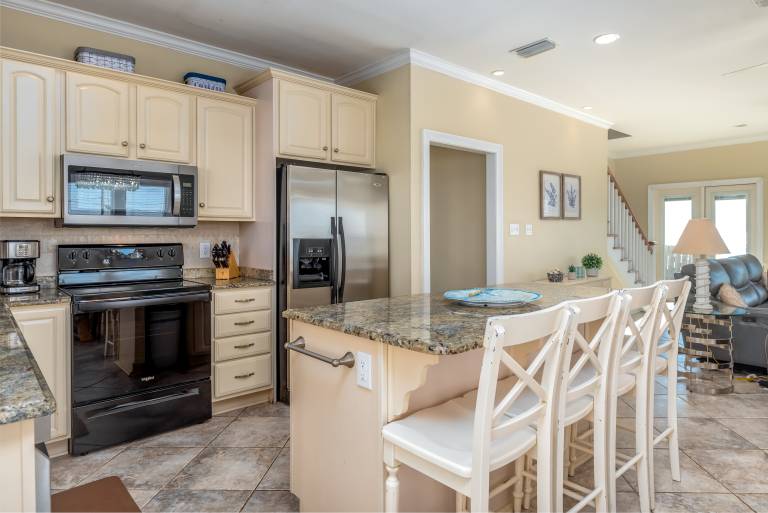 Shore Beats Work - 104 Surf Ct — photo 4
