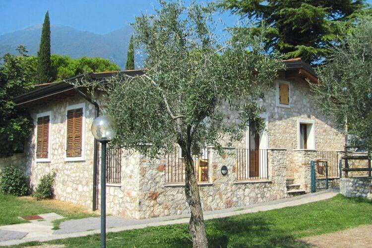 Children-friendly wonderful rental apartment with pool, garden & patio | Next to the beach | Pet-friendly — photo 3