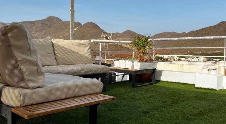Fully equipped house with yard, private pool & terrace | Suitable for remote work | Dogs allowed — photo 5