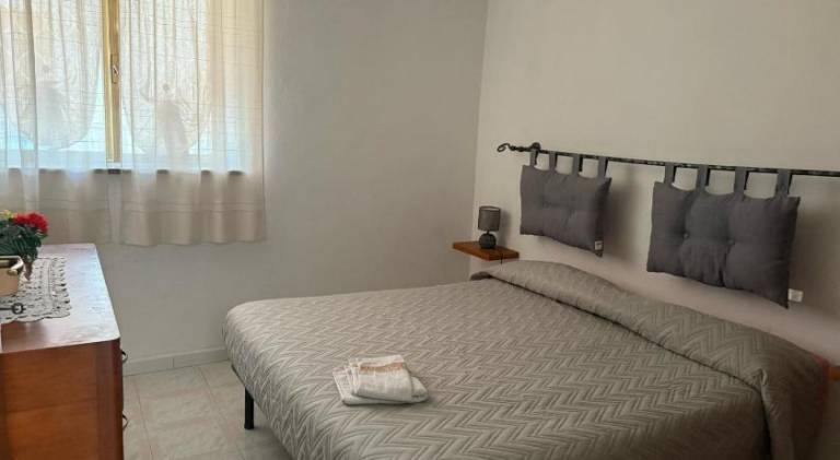 Holiday apartment with 2 rooms for 6 persons — photo 2