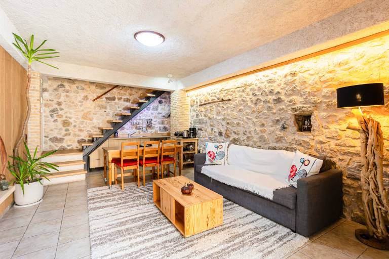 Limni Stone Apartments Fully Equipped Getaways