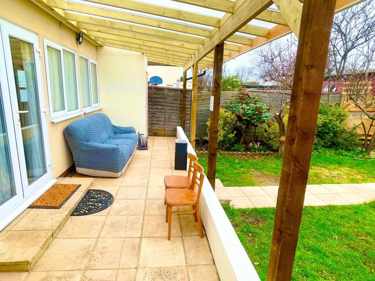 Apartment  Chingford
