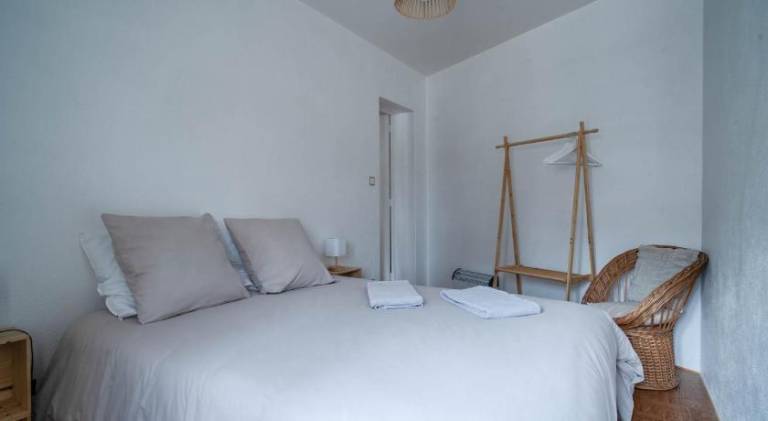 Apartment with 1 room for 6 persons in Libourne