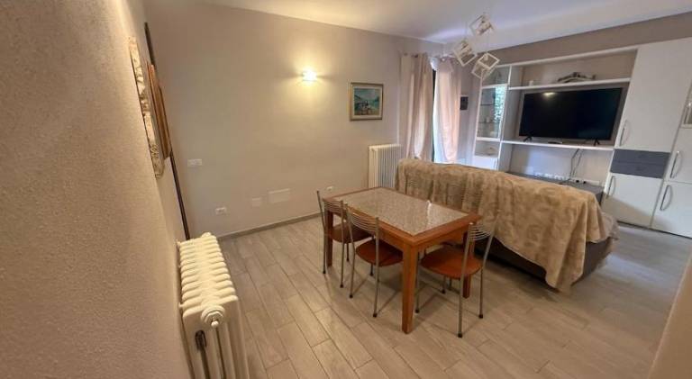 Rental apartment with 1 room for 5 persons — photo 2