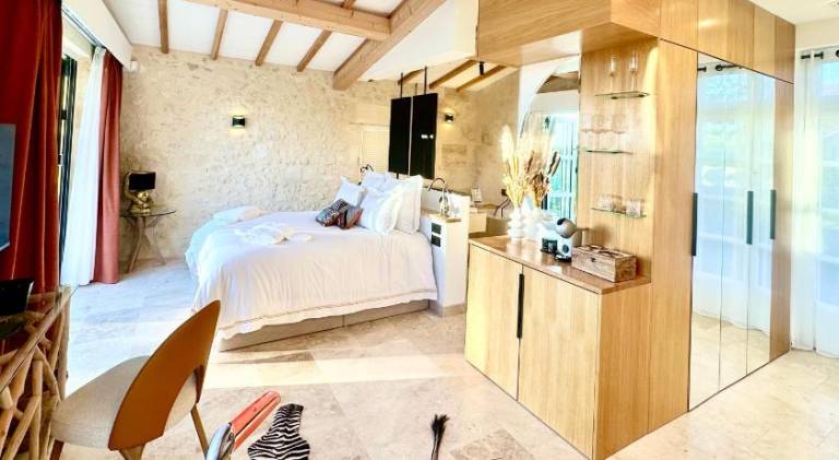 Chateau de Lafont Suites — photo 2