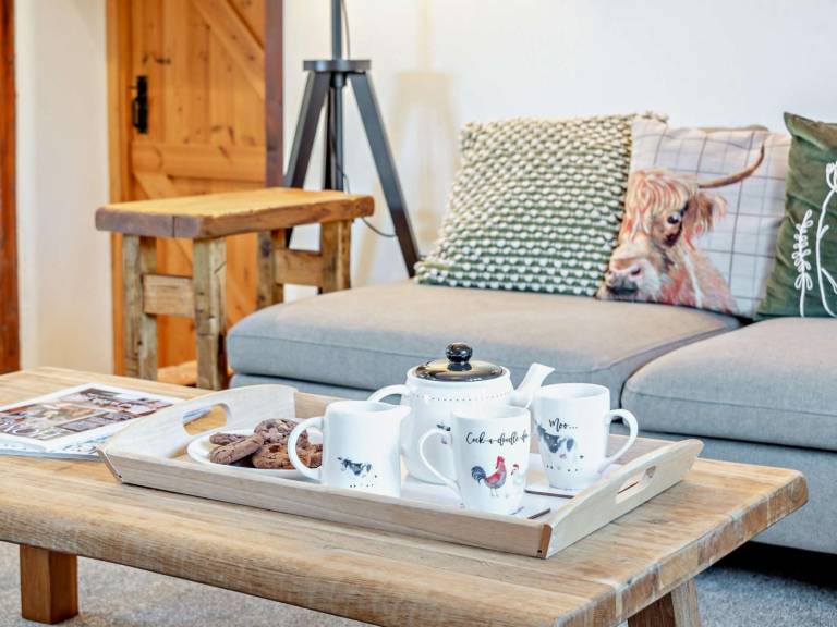 Fully equipped charming cottage with yard & barbecue | Pets allowed — photo 5