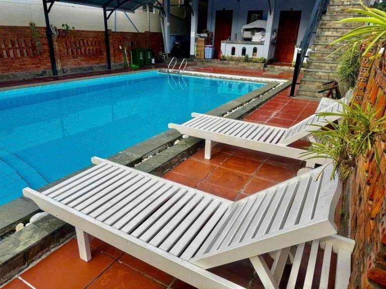 Bungalow with pool, garden & patio | Beach nearby | Pet-friendly — photo 3