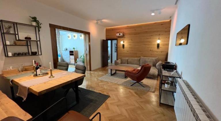 Holiday apartment | Next to Stavropoleos Monastery | Pet-friendly in Bucharest