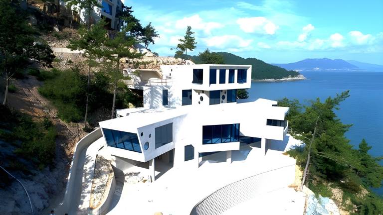 Yeosu Art Land Resort