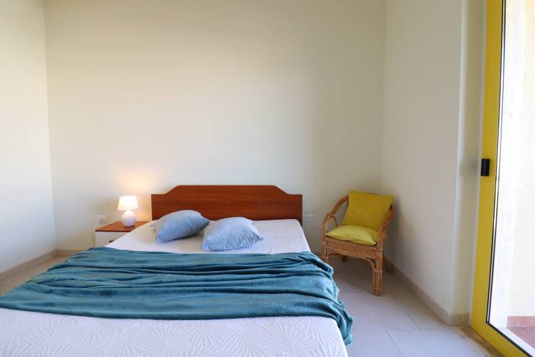 Rental apartment with 2 rooms for 3 persons — photo 2
