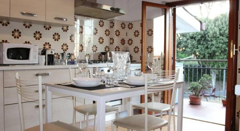 Apartment with 3 rooms for 11 persons — photo 3