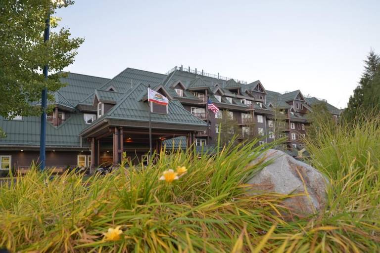 Resort Zephyr Cove-Round Hill Village