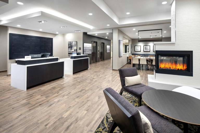 Residence Inn by Marriott Toronto Mississauga West in Mississauga, ON