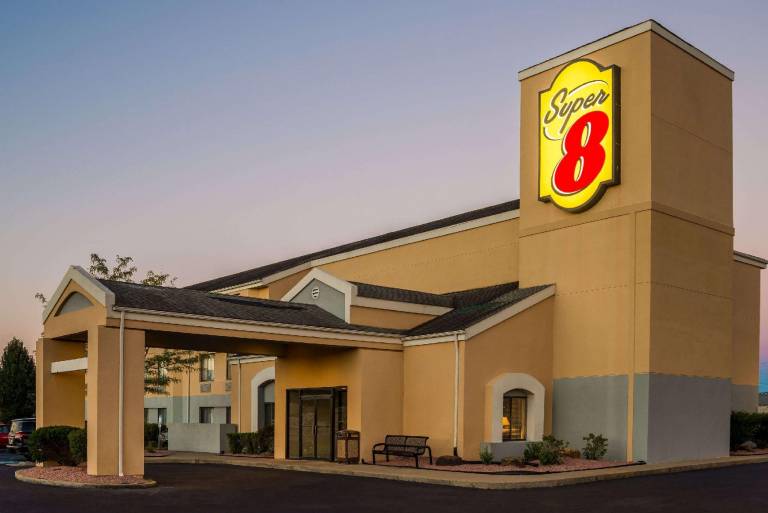 Super 8 By Wyndham Jasper